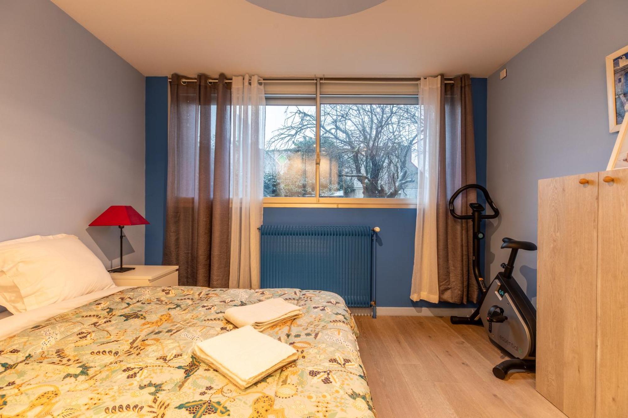Appartement Avec Jardin, Ideal Pour Animaux - Floreal Clermont-Ferrand Exteriör bild